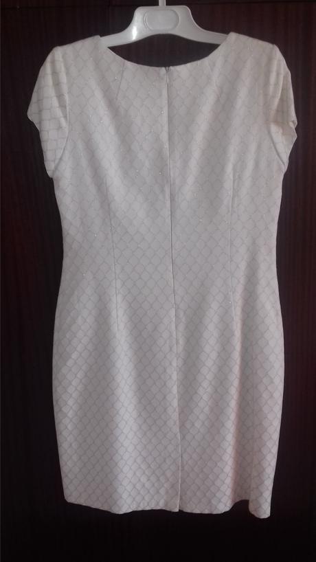 Elegantne saty puzdrove, 44