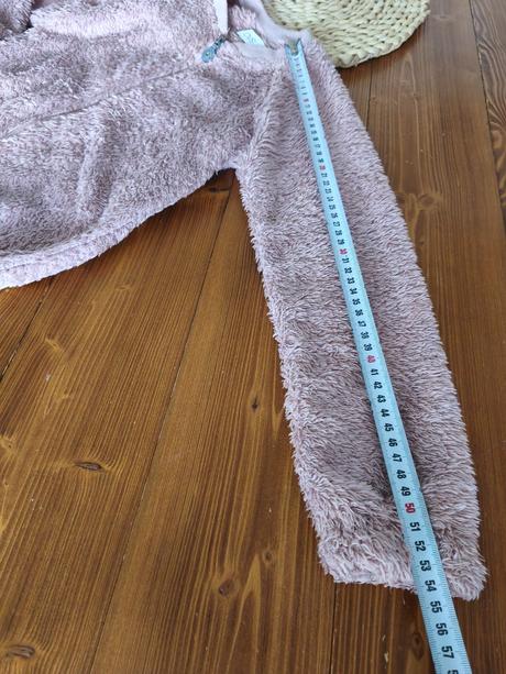 Mikinka ovs 122-128, ovs,122