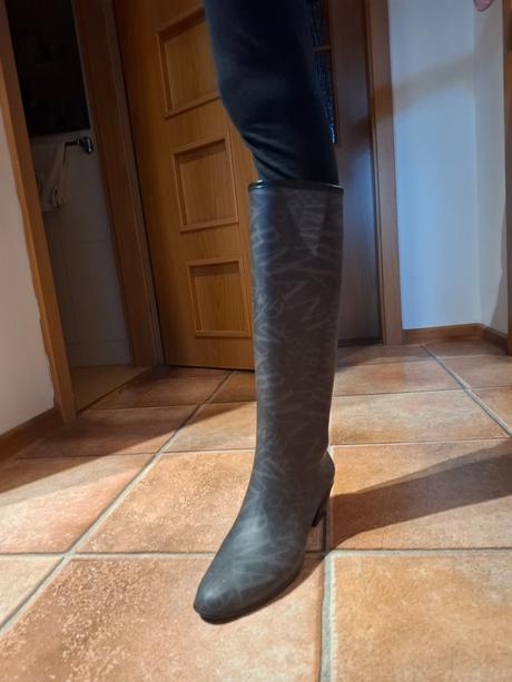 Gumáky armani, armani,40