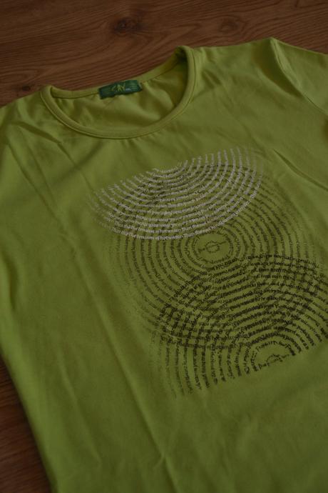 Zelené tričko s potlačou, s