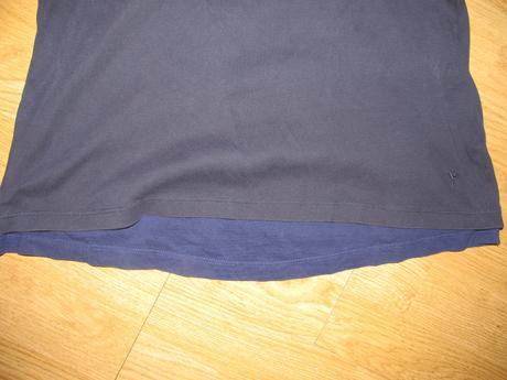 Modré tričko s efektom tielka, pod ním v. 44, 44