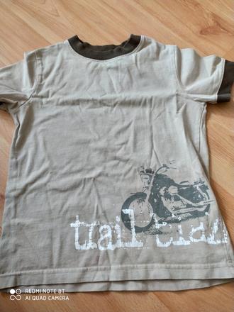 Chlapčenske tricko, 104