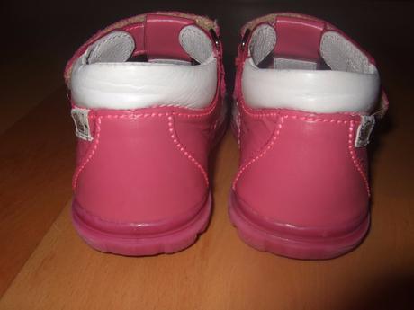 Dievčenské sandálky zn. wanda, veľ. 23, wanda,23