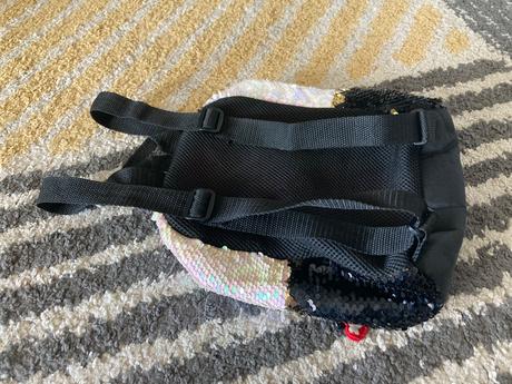 Flitrový ruksačik ty, ty