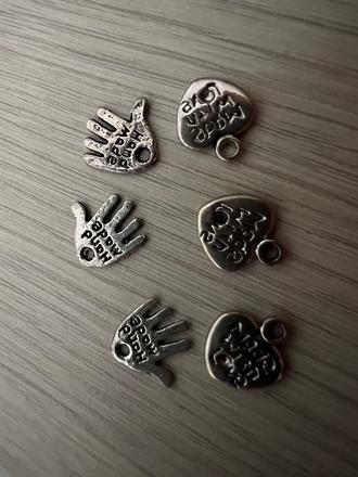 Prívesky hand made,