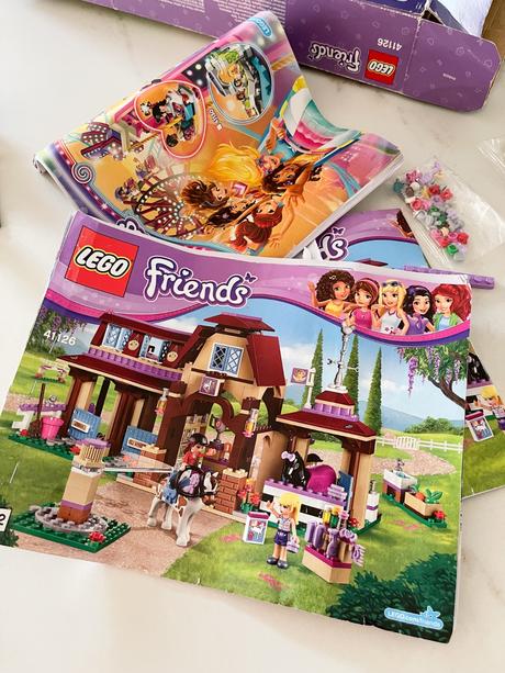 Lego friends 41126 heartlake riding club, 