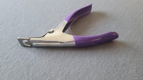 Kliešte na umele nechty,