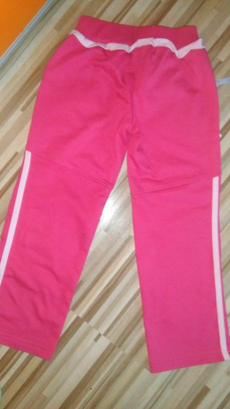 Teplaky pre dievca, dognose,98