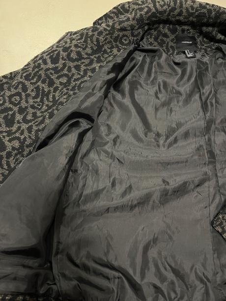 Kratky kabat s leopardim vzorom forever 21, s