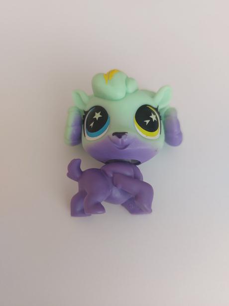 Zberateľské figúrky-littlest pet shop, 