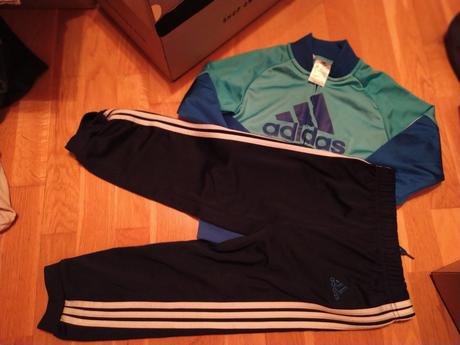 Súprava adidas, 104