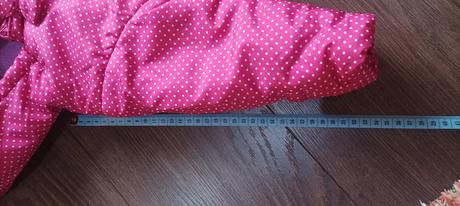 Dievčenský overal, 74