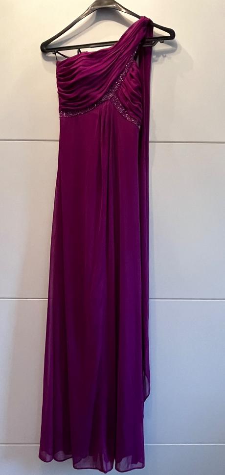 Saty na stuzkovu, na ples, s