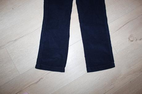 Menčestrové nohavice, lupilu,110