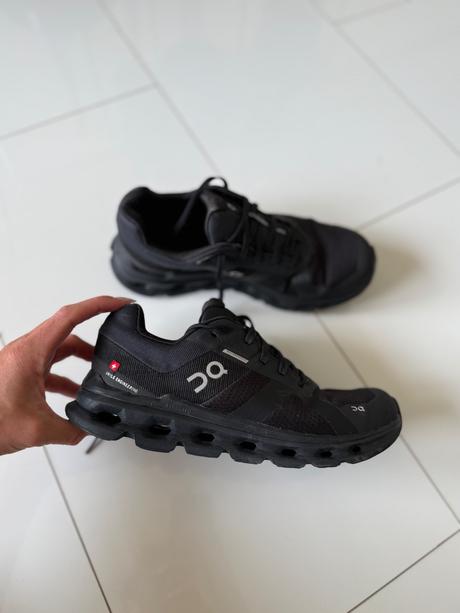 Turistická obuv on running, 38