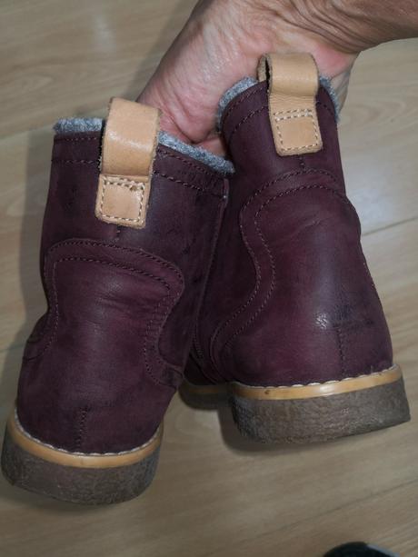 Bordove zateplene kozene cizmicky, clarks,32
