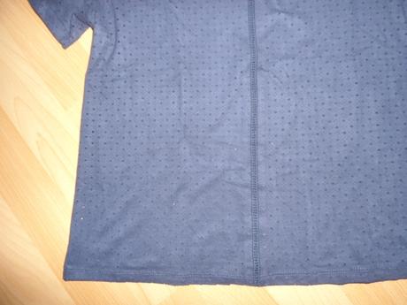 Tmavomodre tricko - vpredu sietka, pimkie,s