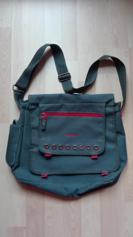 Kabelka / taška na plece zn. vandenberg, 