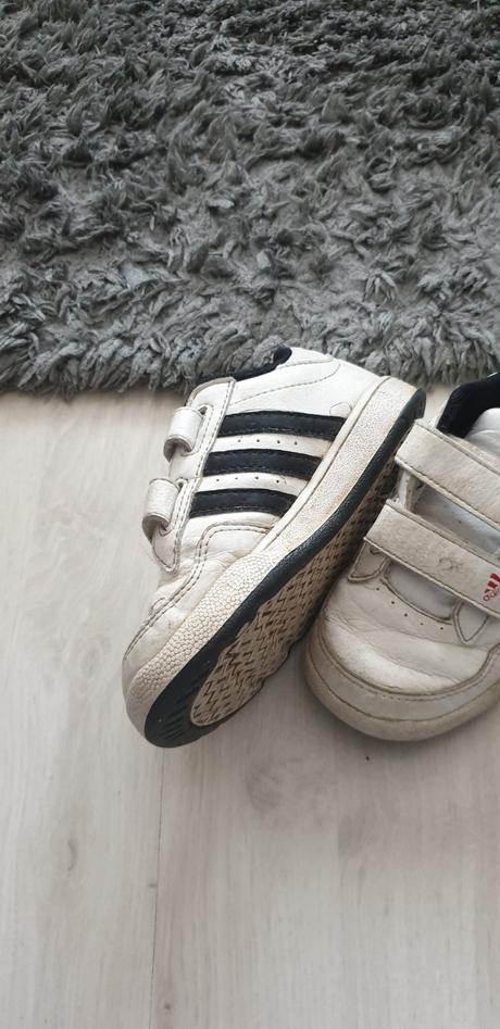 Botasky č.25 1/2, adidas,25