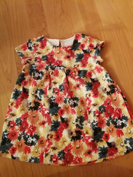 Krasne farebné šaty, zara,86