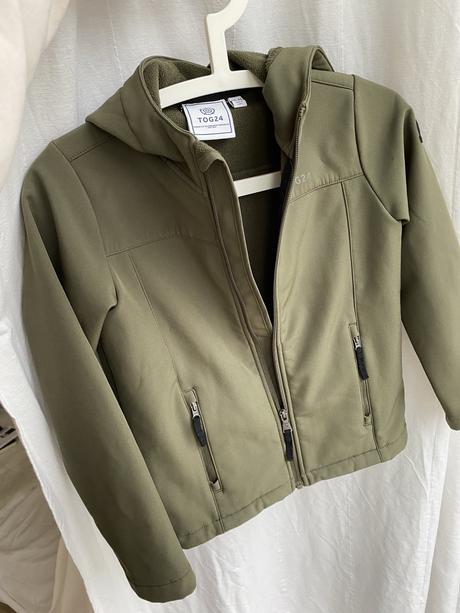 Softshellová bunda tog 24 skoro nová, 134