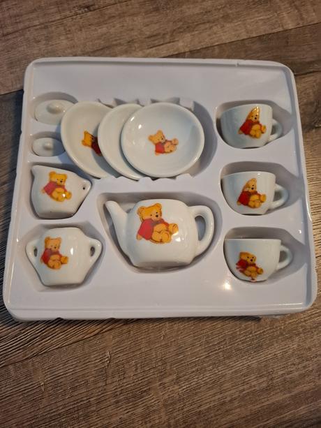 Detska porcelanova cajova suprava na hranie, 