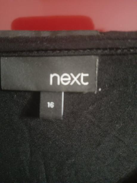 Lesklý top, next,44