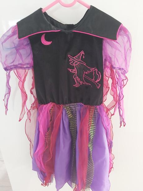 Kostým na karneval halloween, 