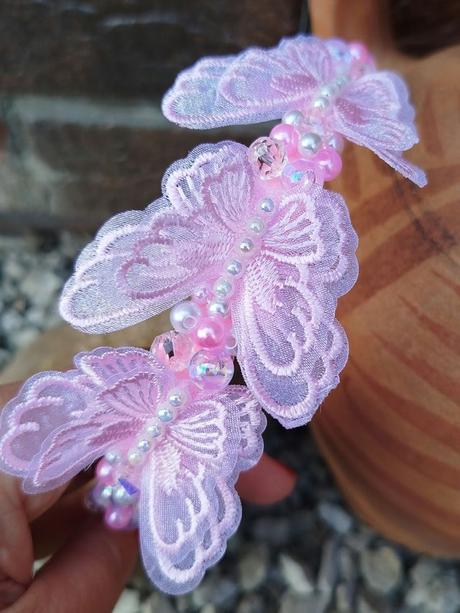 Perličkové čelenky, 