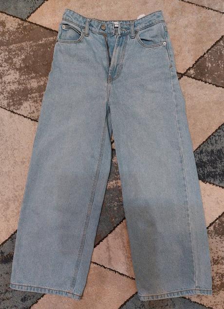 Široké nohavice, 158