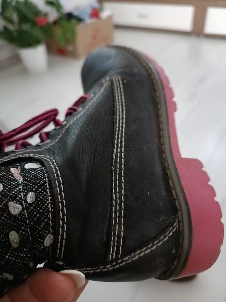 Dievčenské poltopánky, 30