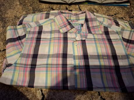 Balík oblečenia, 140–152