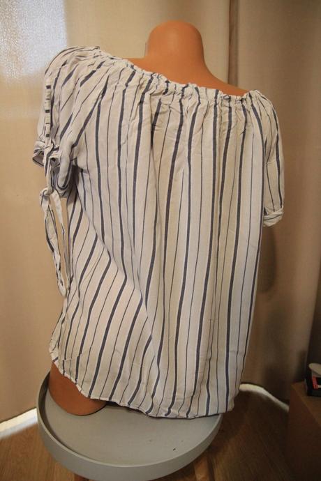 Bielo modrý pásikavý top, m/l, m