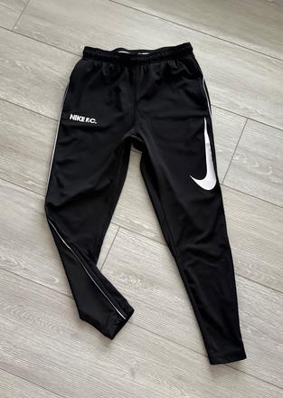 Pánske tepláky nike, nike,s