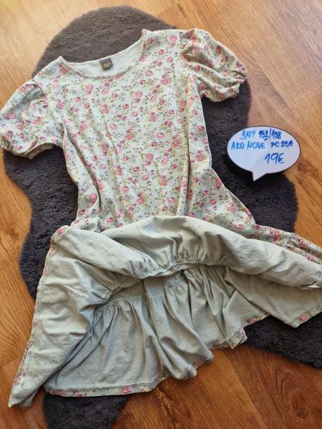 Nádherné šaty 152/158, 152