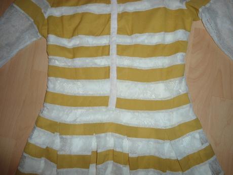 Rozpravkove cipkovane saty, s