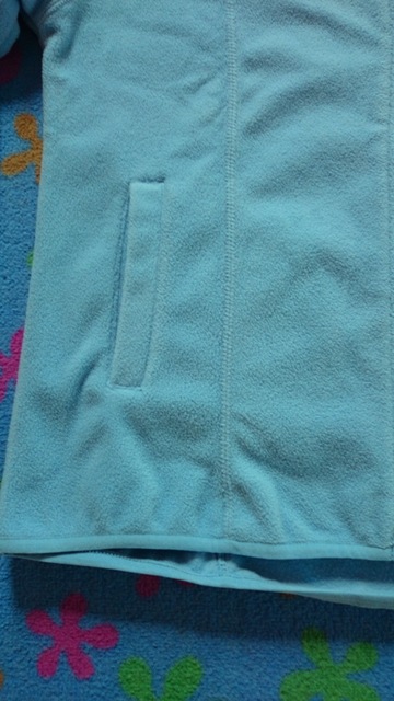 Bledomodrá fliska, l