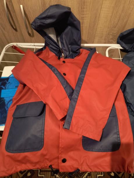 Súprava do dazda, 128