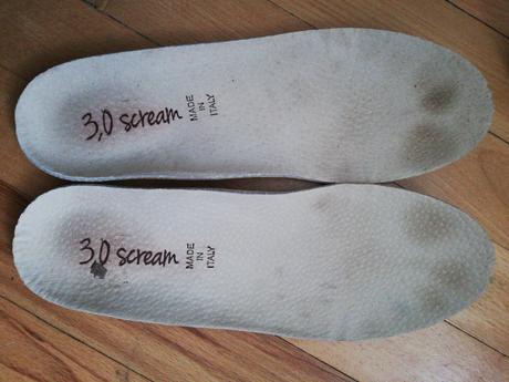 Kožené platenky, 32