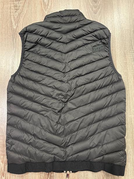 Armani exchange panska vesta bez rukavov m, armani,m