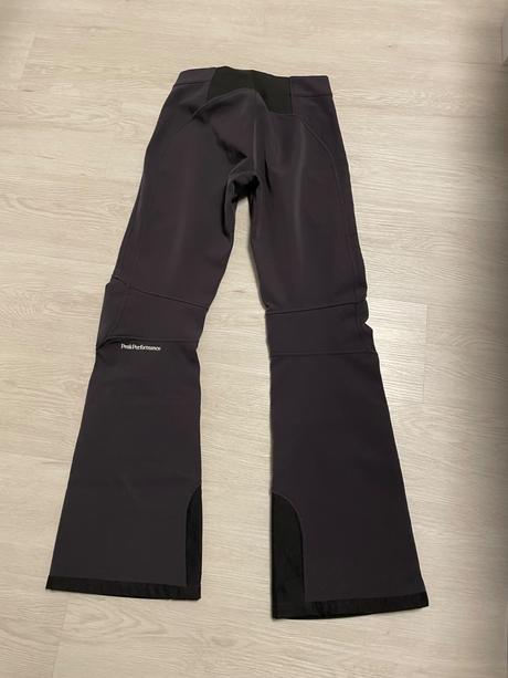 Sofschelove teple nohavice.zn.peakperformance, xs