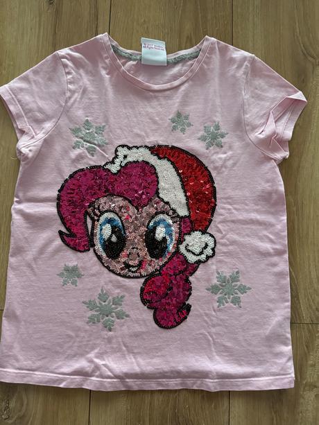 Vianočné triko, 146