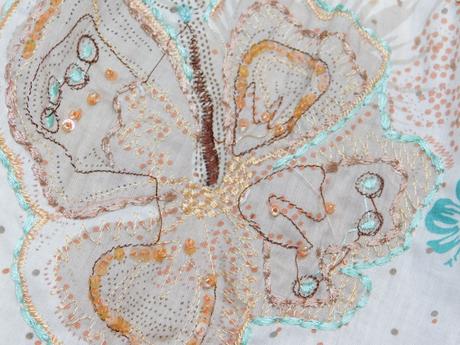 Kvalitny vzdušny top, 36