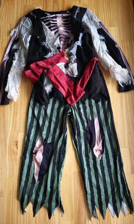 Halloween kostým na 7-8 rokov, 