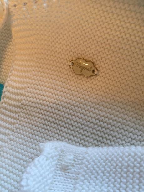 Slávnostný svetrik, 74