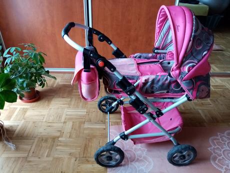 Kočík pre bábiku, 