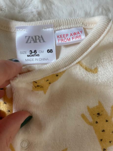 Velurove dupacky nenosene, zara,68