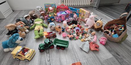 Veľký balík hračiek, 