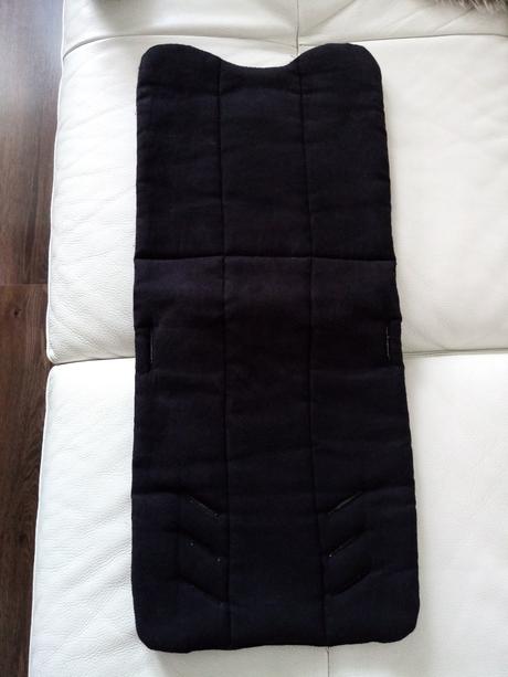 Vložka do kočíka čierna, 
