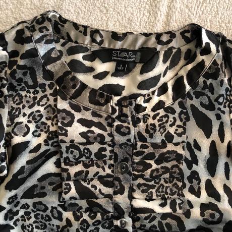 Saténová blúzka, 110